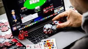 Permainan Baccarat Live Casino Ular28 dengan dealer cantik streaming HD